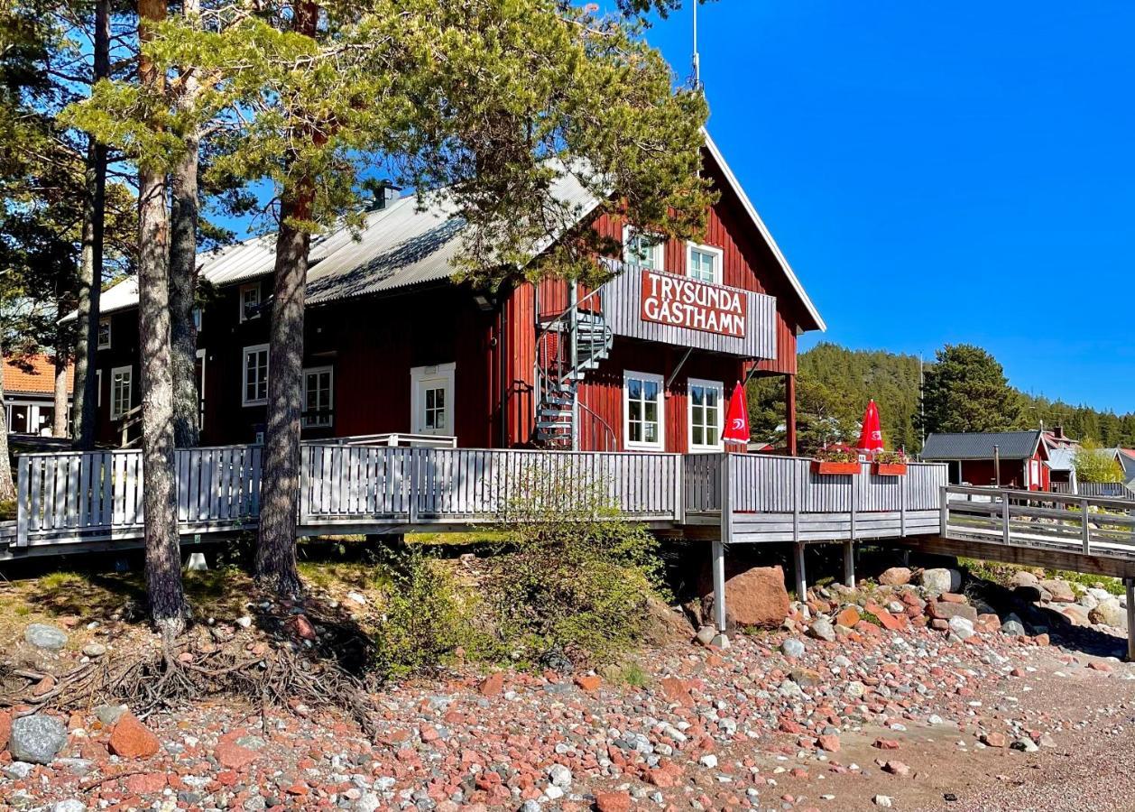 Trysunda Vandrarhem & Skaergardscafe Exterior photo