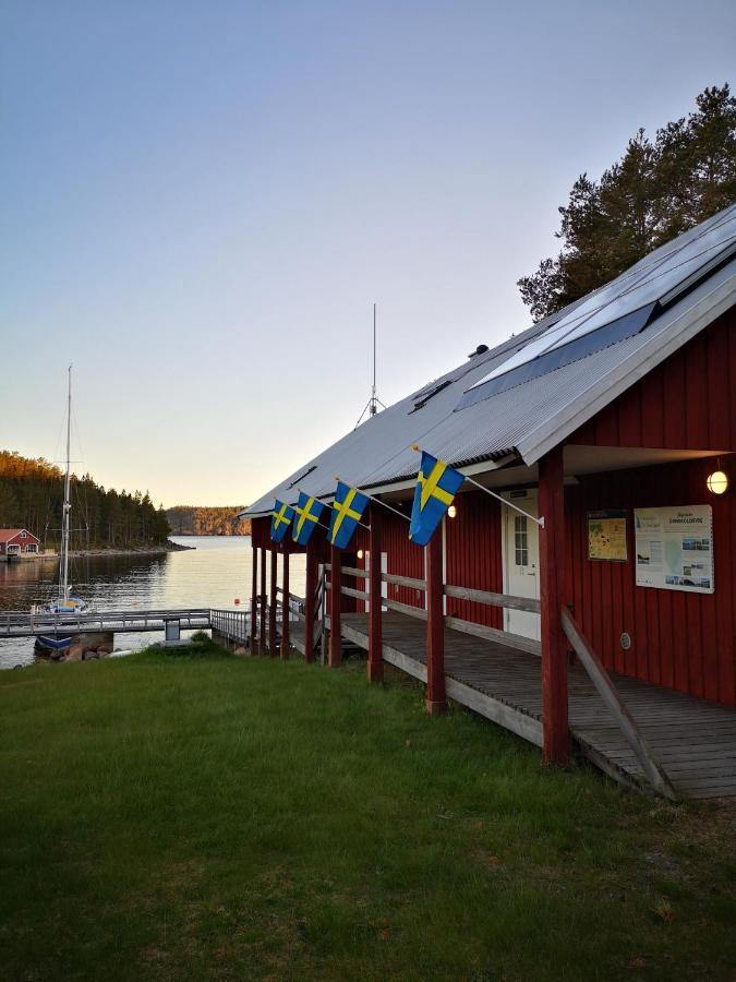 Trysunda Vandrarhem & Skaergardscafe Exterior photo