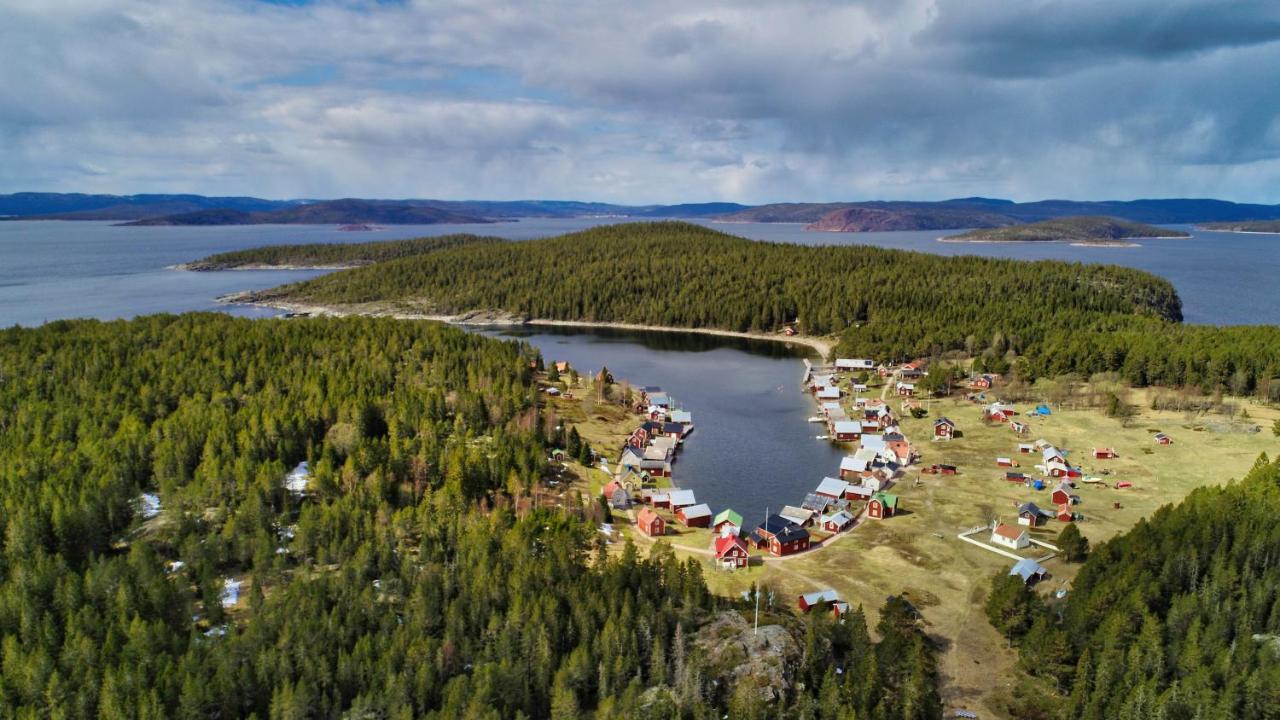 Trysunda Vandrarhem & Skaergardscafe Exterior photo
